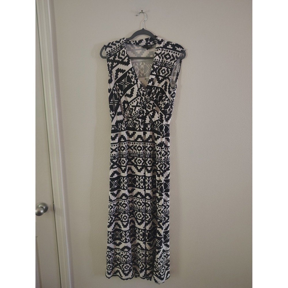 ICE Womens Black White Geometric Tribal Print Sleeveless V-Neck Maxi Dress